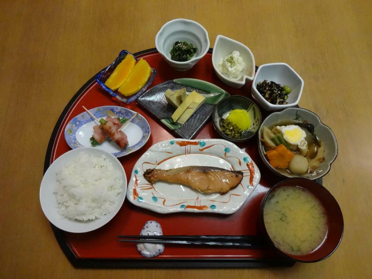 Ryokan Izuna Atami  Eksteriør billede