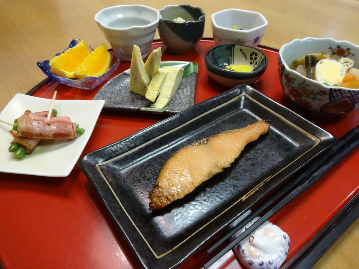 Ryokan Izuna Atami  Eksteriør billede